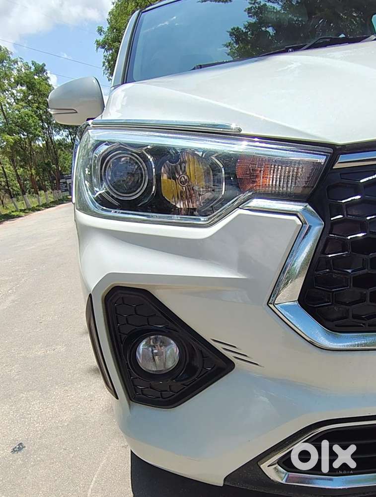 Toyota Rumion V At, 2025, Petrol