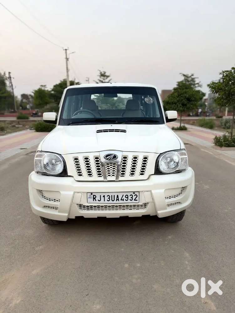 Mahindra Scorpio 2.5 2013 Diesel Manual