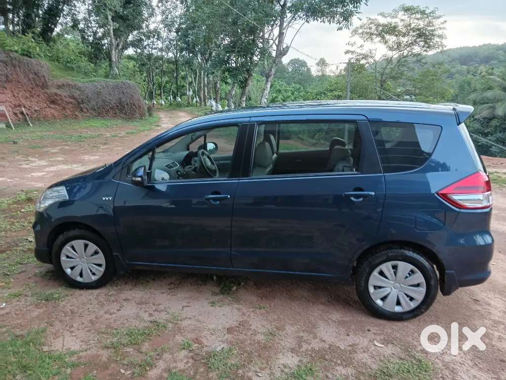 Maruti Suzuki Ertiga 2017 Petrol 70000 Km Driven