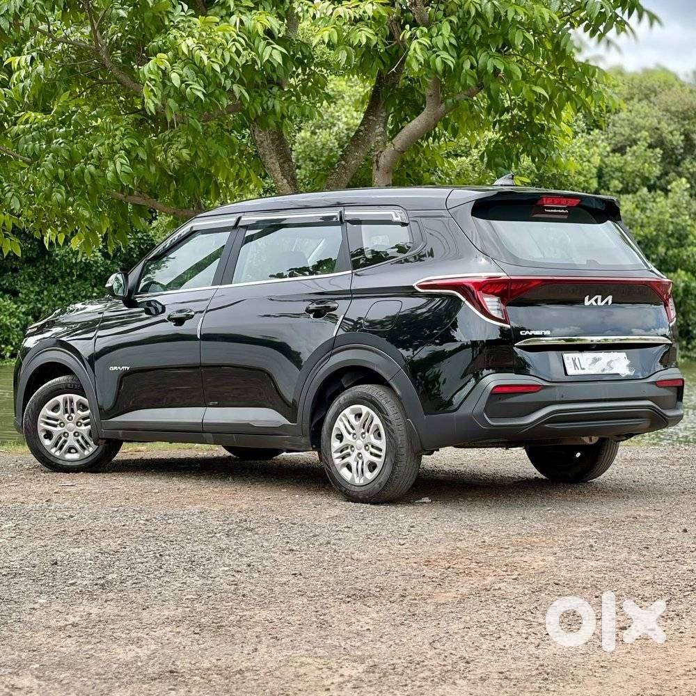 Kia Carens G1.5 6mt Gravity, 2024, Petrol