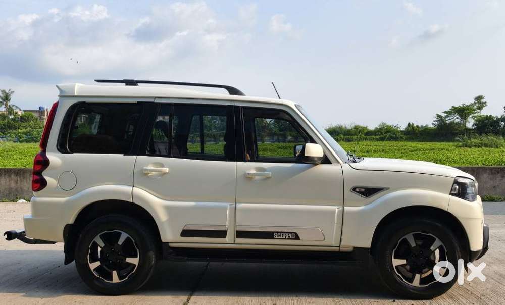 Mahindra Scorpio Classic 2.2 S 11 Mt 7 Str, 2022, Diesel