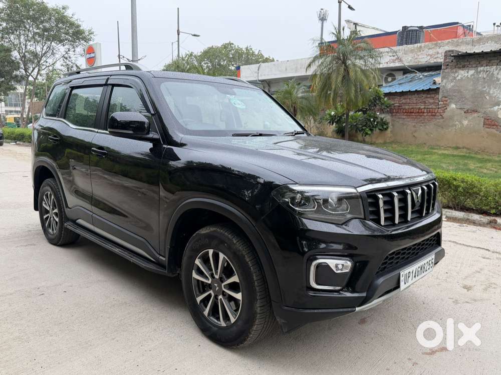 Mahindra Scorpio N Z8 Petrol Mt 7 Str, 2025, Petrol