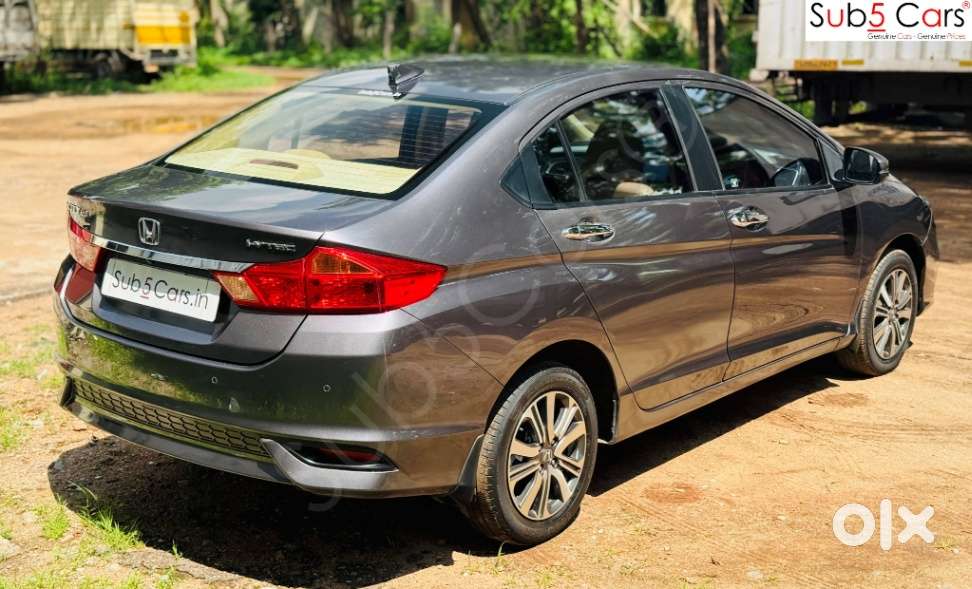 Honda City 1.5 V 4th Gen I-vtec Mt, 2022, Petrol