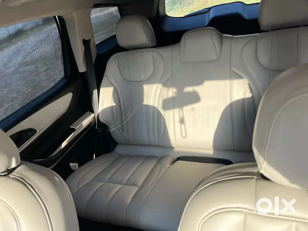 Mahindra Xuv700 2022 Diesel 48200 Km Driven