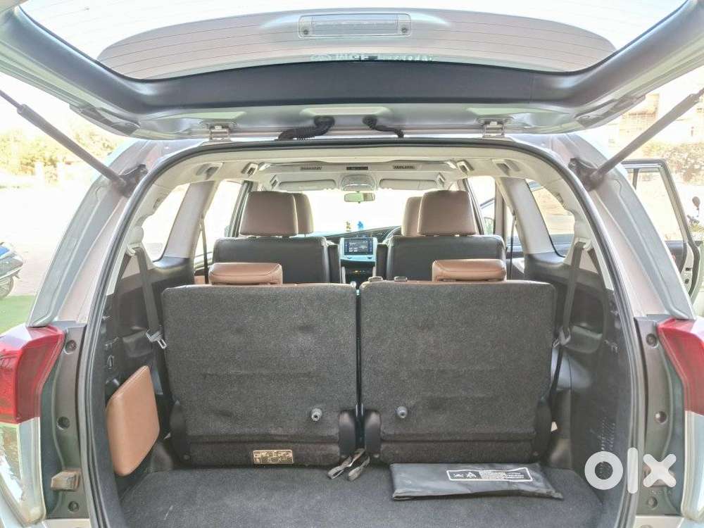 Toyota Innova Crysta 2.8z Automatic, 2018, Diesel