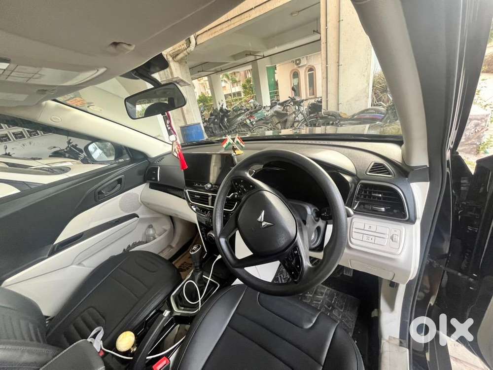 Mahindra 3xo Suv Petrol Manual 2024