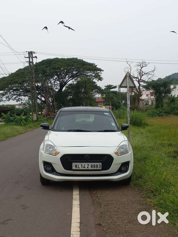 Maruti Suzuki Swift Vxi Optional, 2020, Petrol