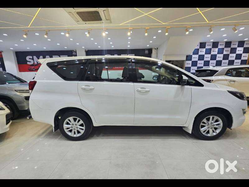 Toyota Innova Crysta 2.4 G Mt, 2020, Diesel
