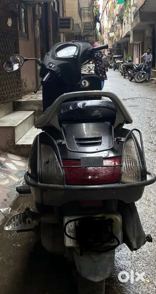 I want to sell my activa scooty Scooters 1824267967