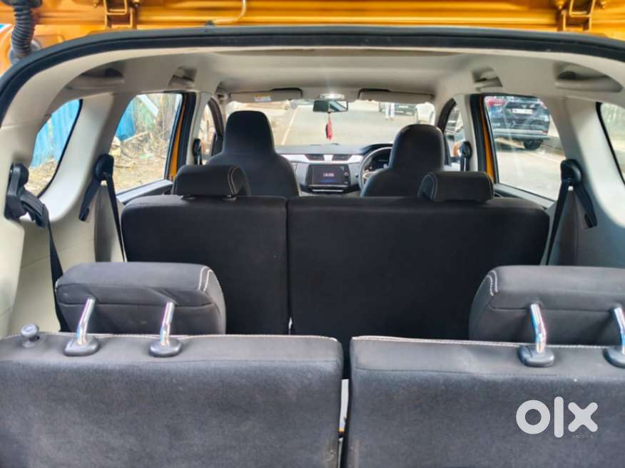 Renault Triber 1.0 Rxz Dual Tone, 2019, Petrol