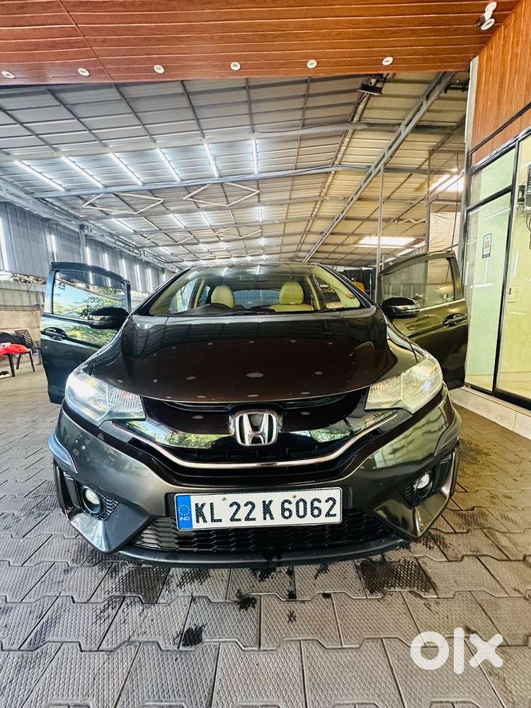 Honda Jazz 2017 Petrol 81000 Km Driven Good Condition