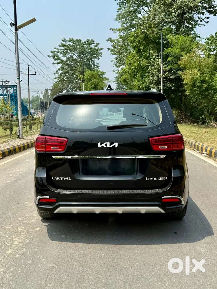 Kia Carnival Limousine 2023 Diesel 7 Str