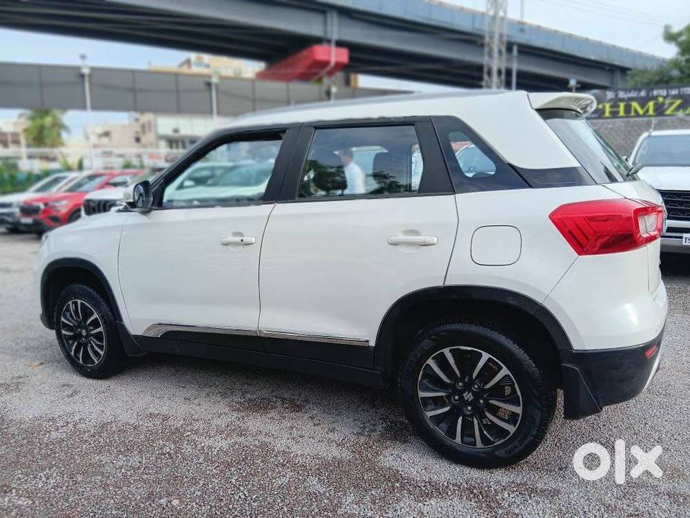 Maruti Suzuki Brezza 1.5 Zxi Plus Smart Hybrid, 2021, Petrol