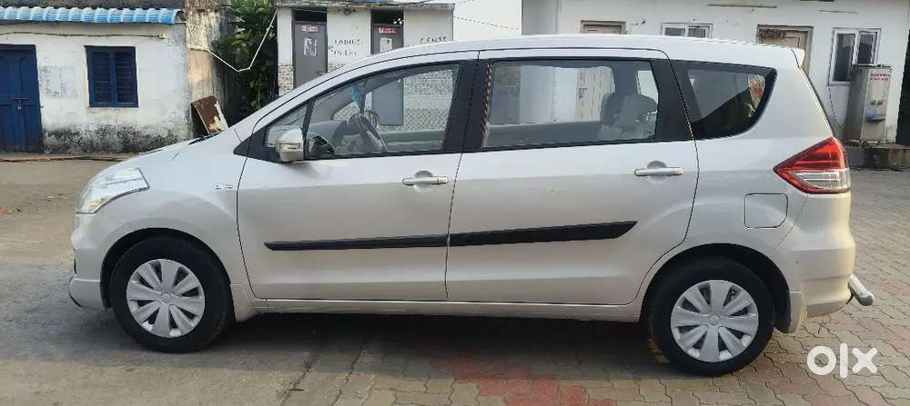 Total Showroom Service