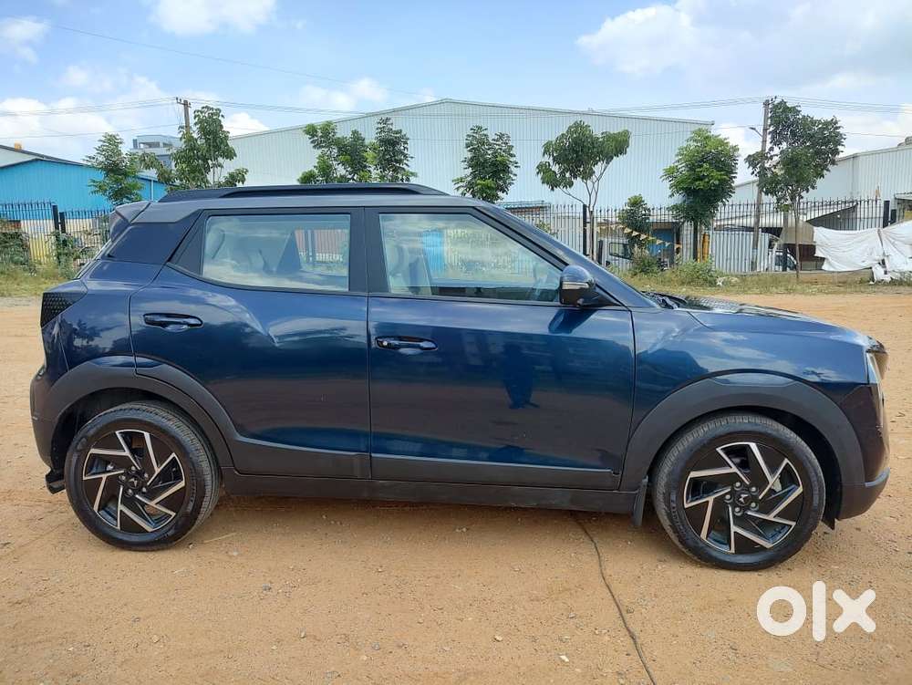 Mahindra Xuv 3xo Ax7l 1.2 Petrol At (pg), 2024, Petrol