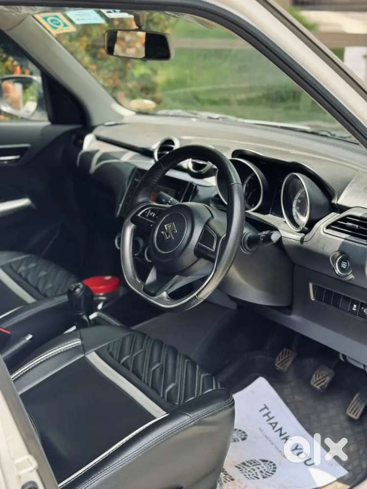 Maruti Suzuki Swift Zxi 2023 Petrol Manual Plus