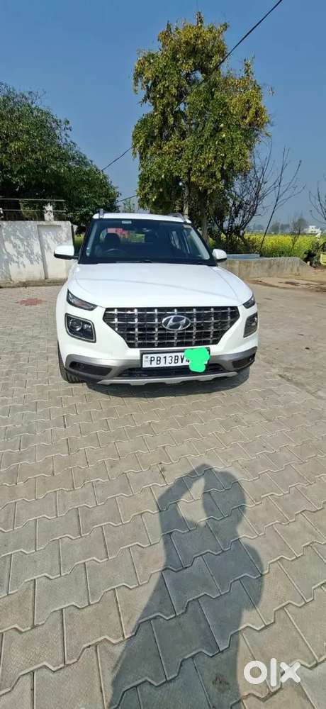 Hyundai Venue