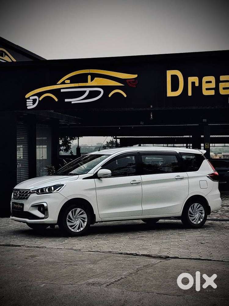 Maruti Suzuki Ertiga 1.5 Vxi Shvs, 2025, Petrol