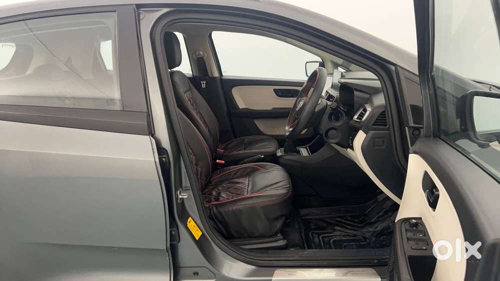 Tata Altroz 1.2 Xt, 2022, Petrol