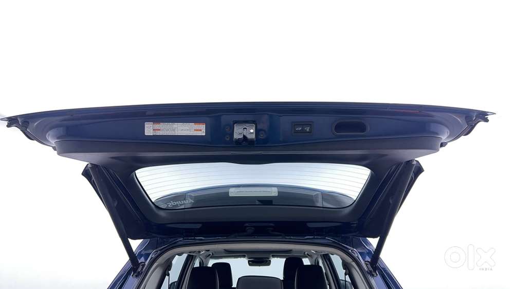 Maruti Suzuki Invicto Alpha Plus 7str, 2023, Cng & Hybrids