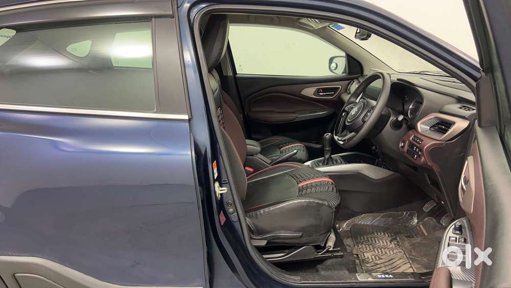 Maruti Suzuki Fronx Alpha 1.0l Turbo Mt, 2024, Petrol