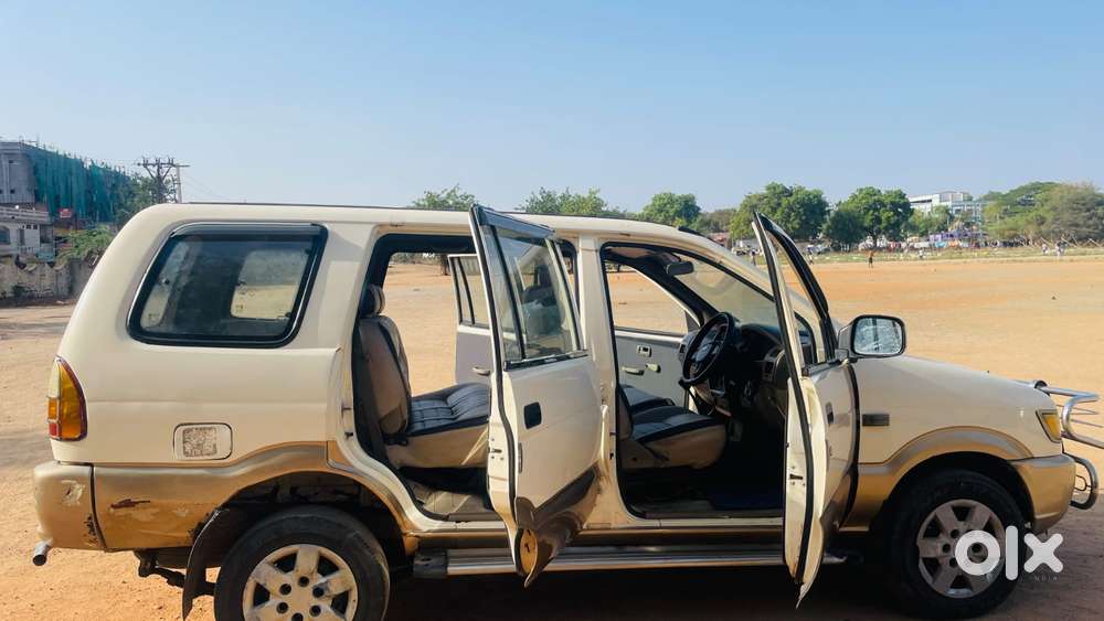 Chevrolet Tavera B1 10-seater - Bs Iii, 2009, Diesel