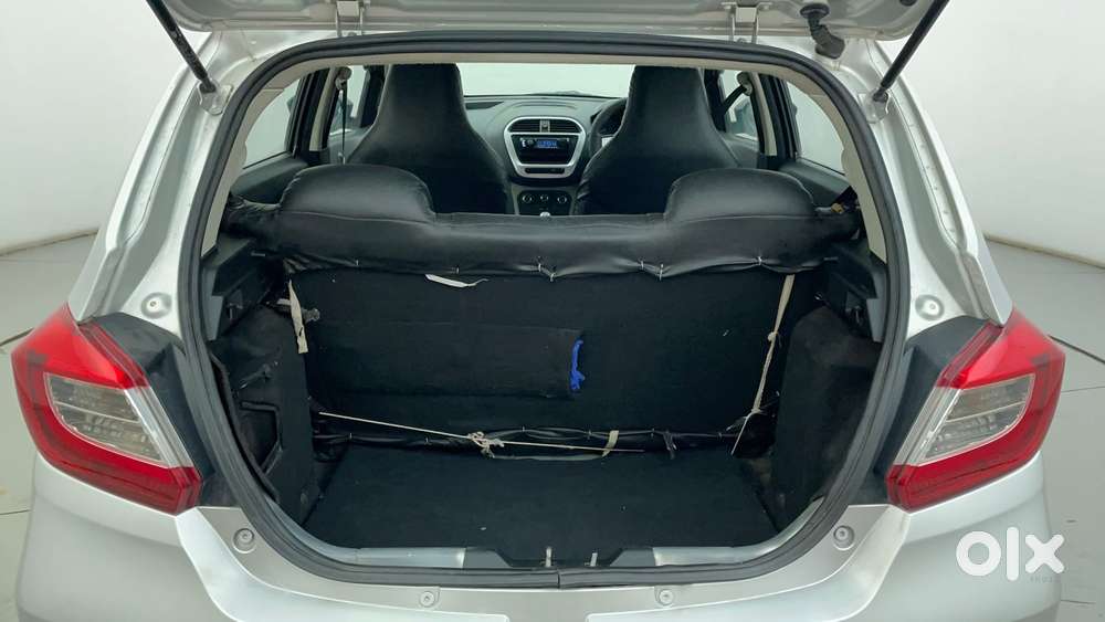 Tata Tiago 1.2 Revotron Xm, 2016, Petrol