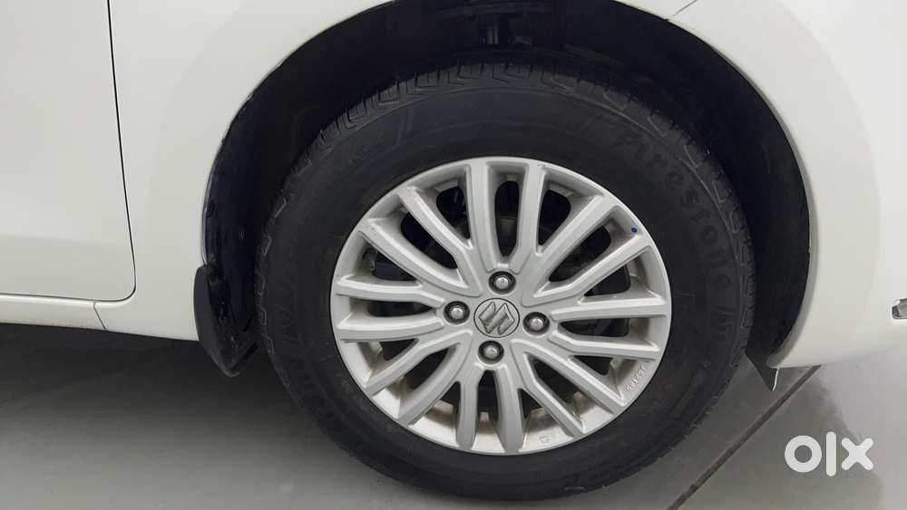 Maruti Suzuki Dzire 1.2 Zxi Amt, 2019, Petrol