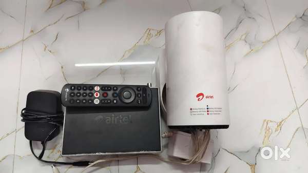 Airtel xstream setup box & and airfiber wifi full set