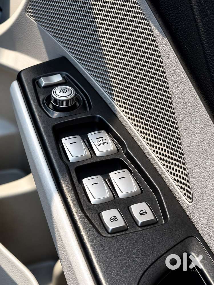 Mahindra Xuv300 W4 Diesel, 2022, Diesel