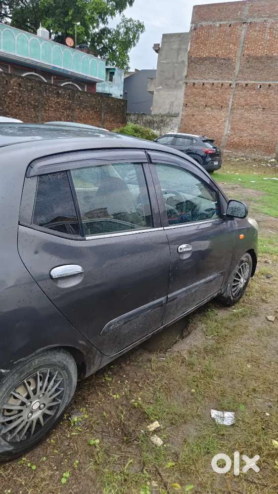 Hyundai I10 Sportz 2011