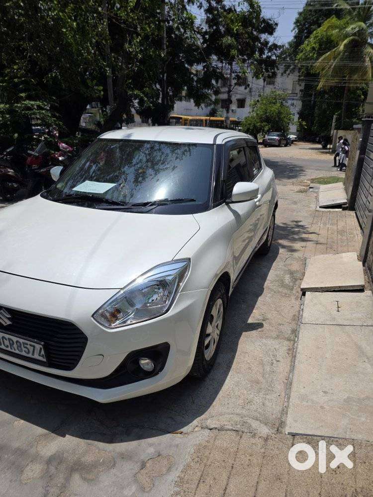 Maruti Suzuki Swift Vxi Optional, 2018, Petrol