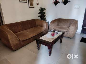 Godrej sofa 5 deals seater