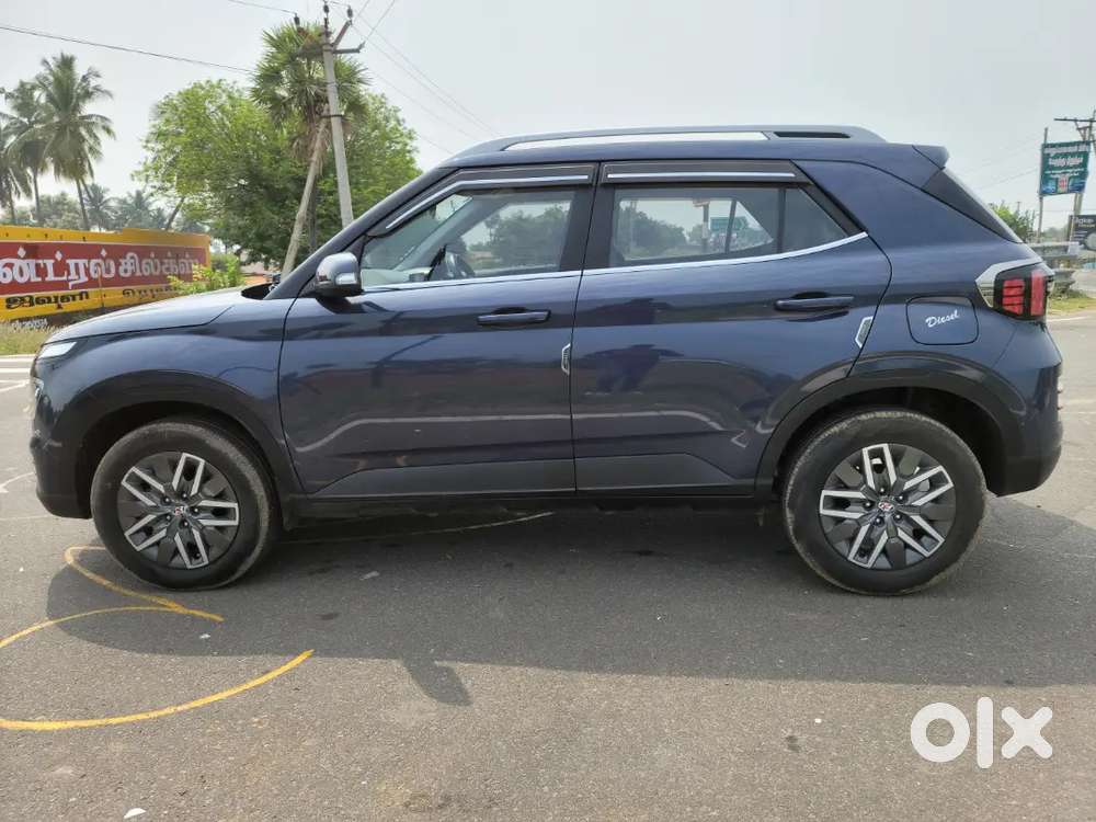 Hyundai Venue 2022 Diesel Well Maintained