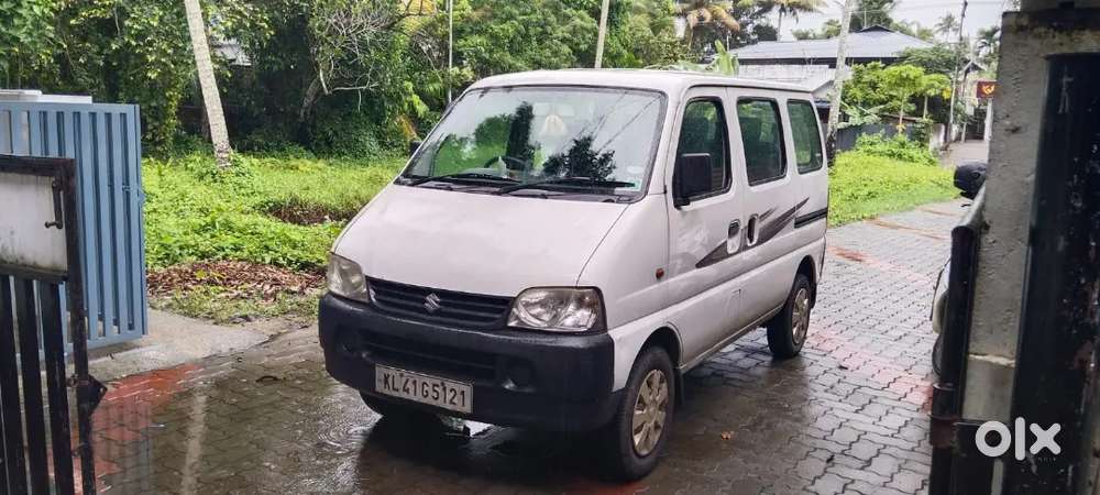 Maruti Suzuki Eeco 5 Str 2013