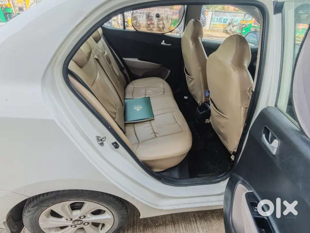 Hyundai Xcent + Cng