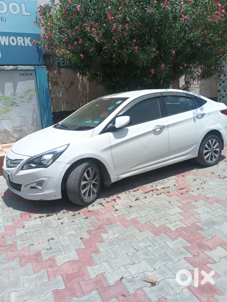 Hyundai Verna 2016 Diesel 112000 Km Driven