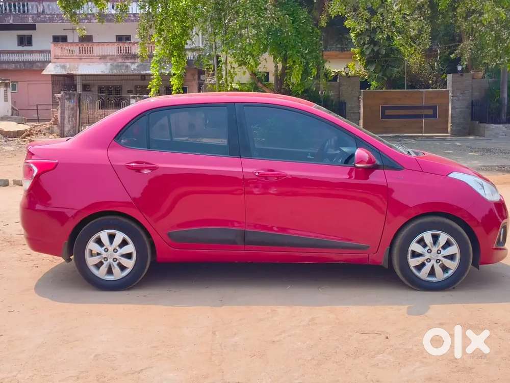 Hyundai Xcent 2015 Diesel 70000 Km Driven