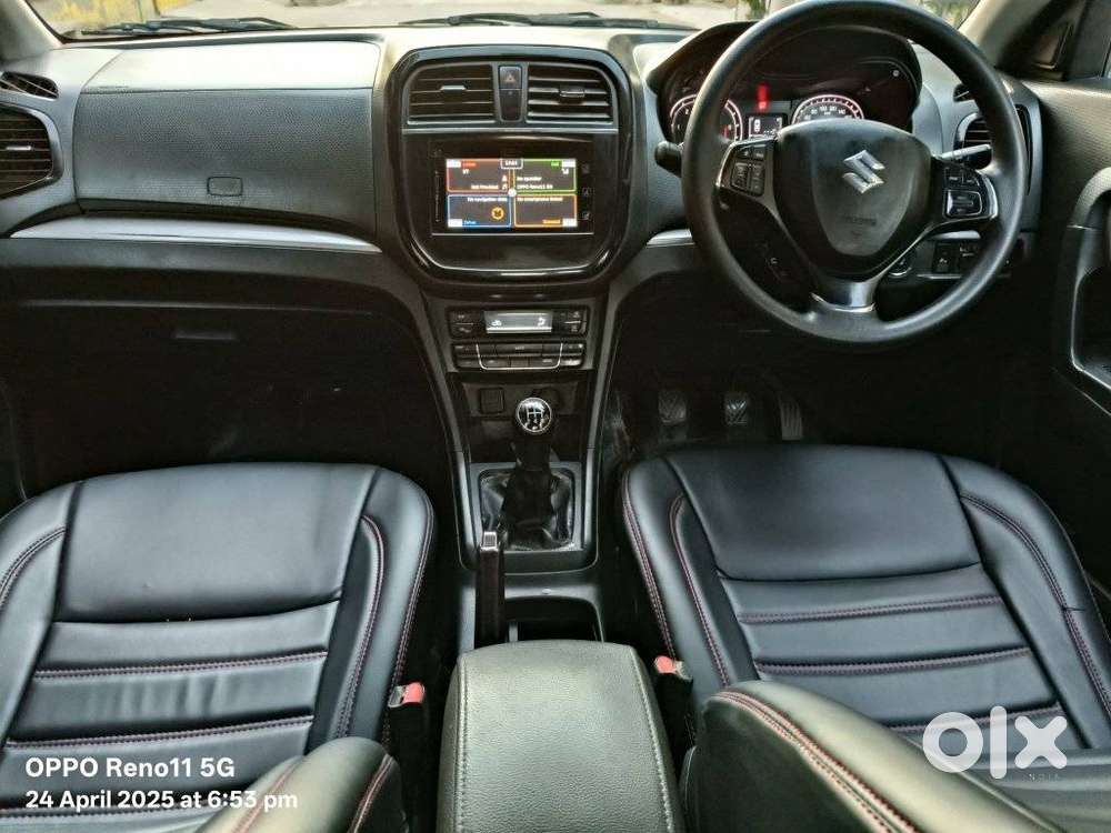 Maruti Suzuki Brezza 1.5 Zxi Smart Hybrid Dual Tone, 2016, Diesel