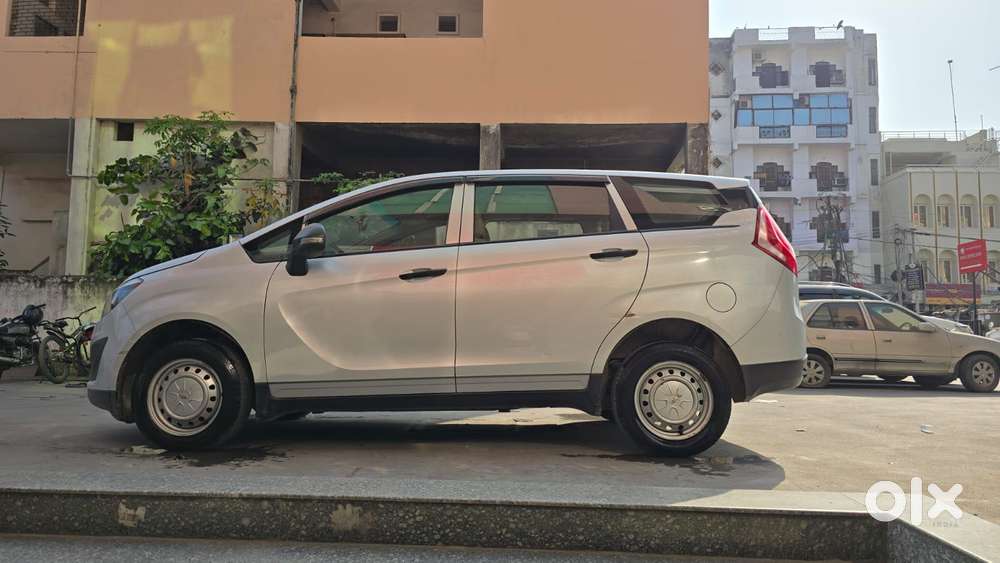 Mahindra Marazzo M2, 2019, Diesel