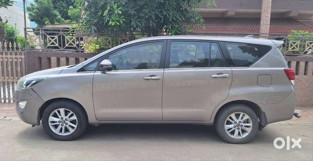Toyota Innova Crysta 2.4 G Mt, 2019, Diesel