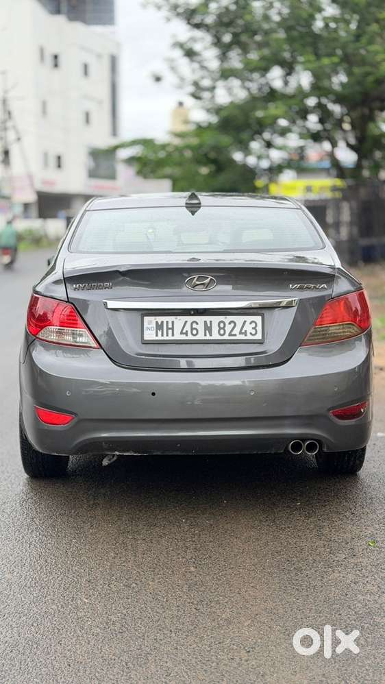Hyundai Verna Petrol 2011 Year