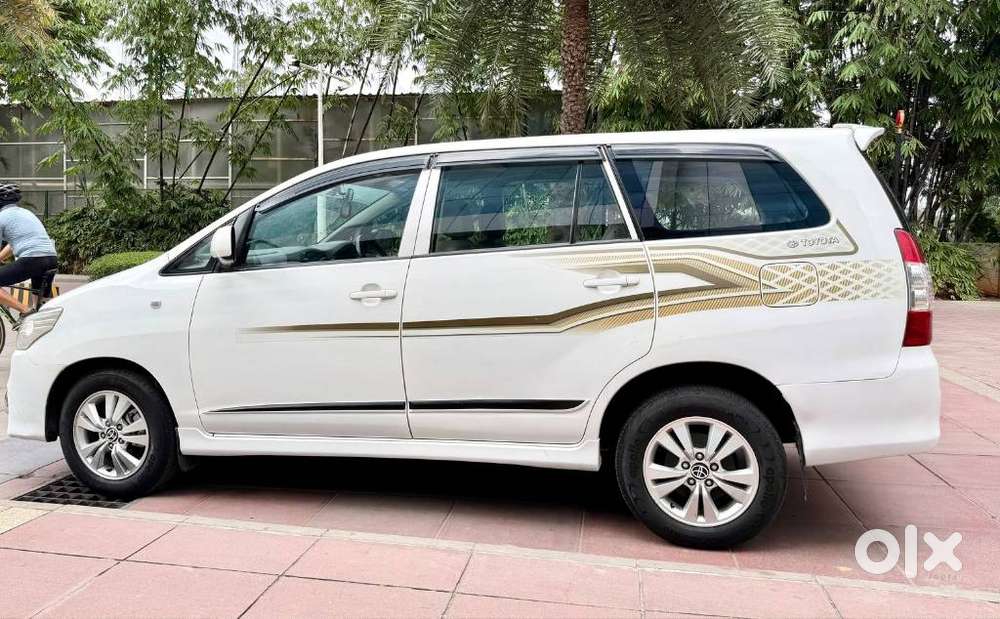 Toyota Innova 2.5 G (diesel) 7 Seater, 2015, Diesel