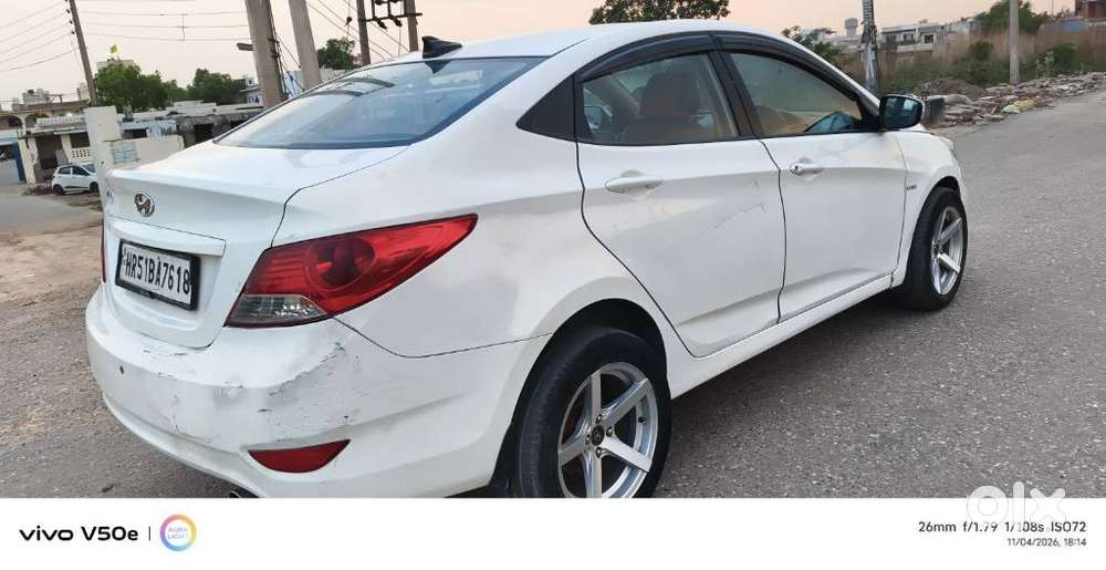 Hyundai Verna 1.6 Sx Vtvt, 2014, Petrol