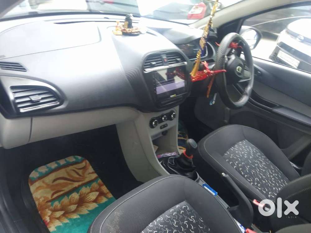 Tata Tiago Xe Petrol