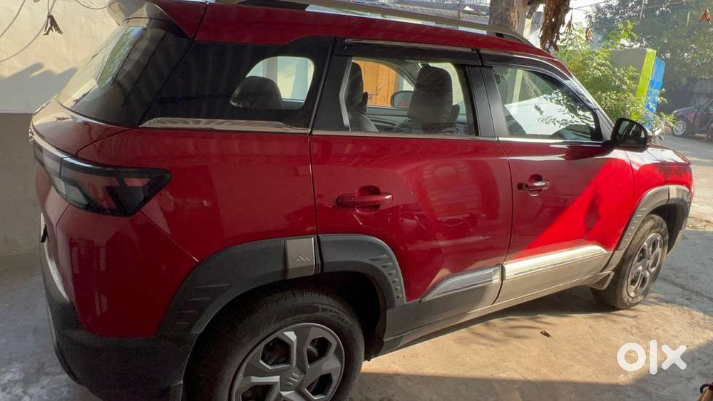 2024 Maruti Brezza Lxi