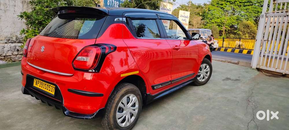 Maruti Suzuki Swift 1.2 Vxi (o), 2023, Petrol
