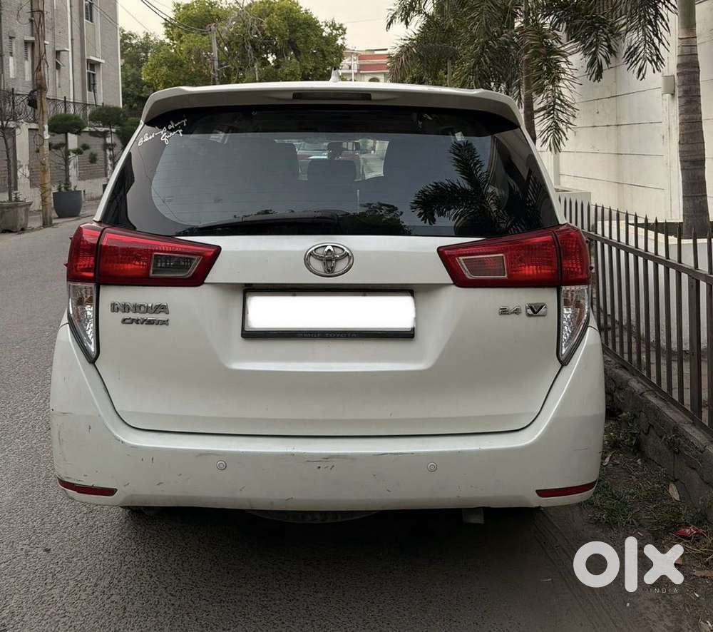 Toyota Innova Crysta 2.4 V 8 Str, 2019, Diesel