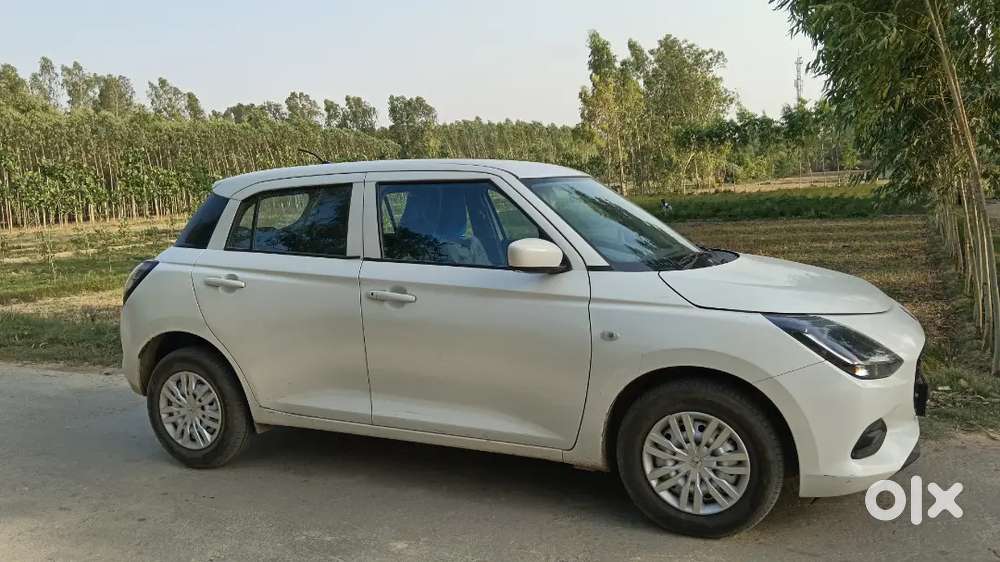 Maruti Suzuki Swift 2025 Petrol 3950 Km Driven