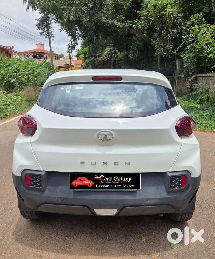 Tata Punch Creative, 2023, Petrol